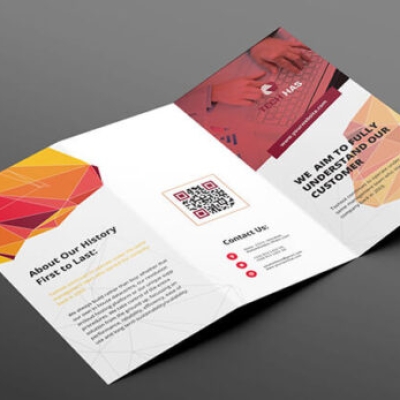  	In Brochure A4 – Số lượng 2000 tờ A4 cấn 2 đường